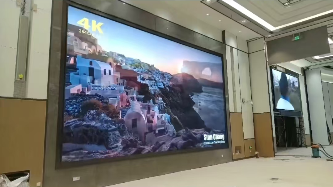 （擴聲系統+燈光(guāng)系統+LED大(dà)屏）工(gōng)程案